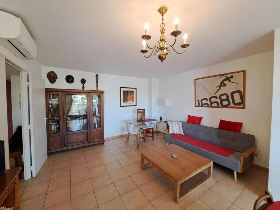 Apartamento Le Majestic - Equipe, Parking & Climatisation *